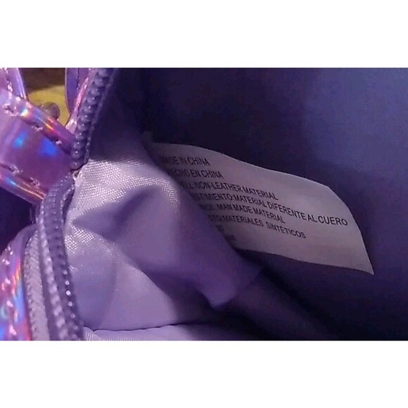 Unicorn Cupcake purse purple Barely Used - Picture 6 of 6